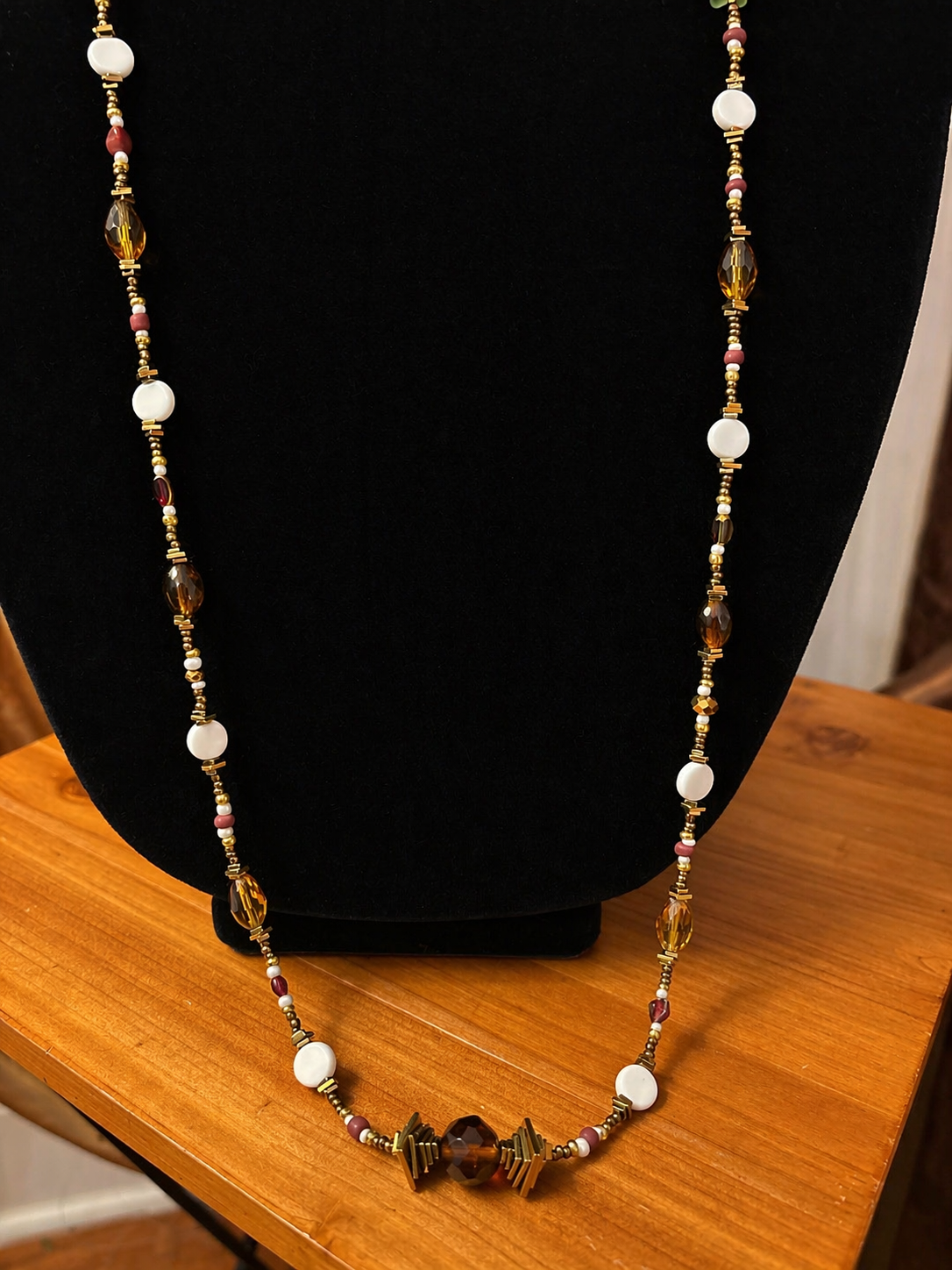 Red Beans & Rice Necklace (fancy)