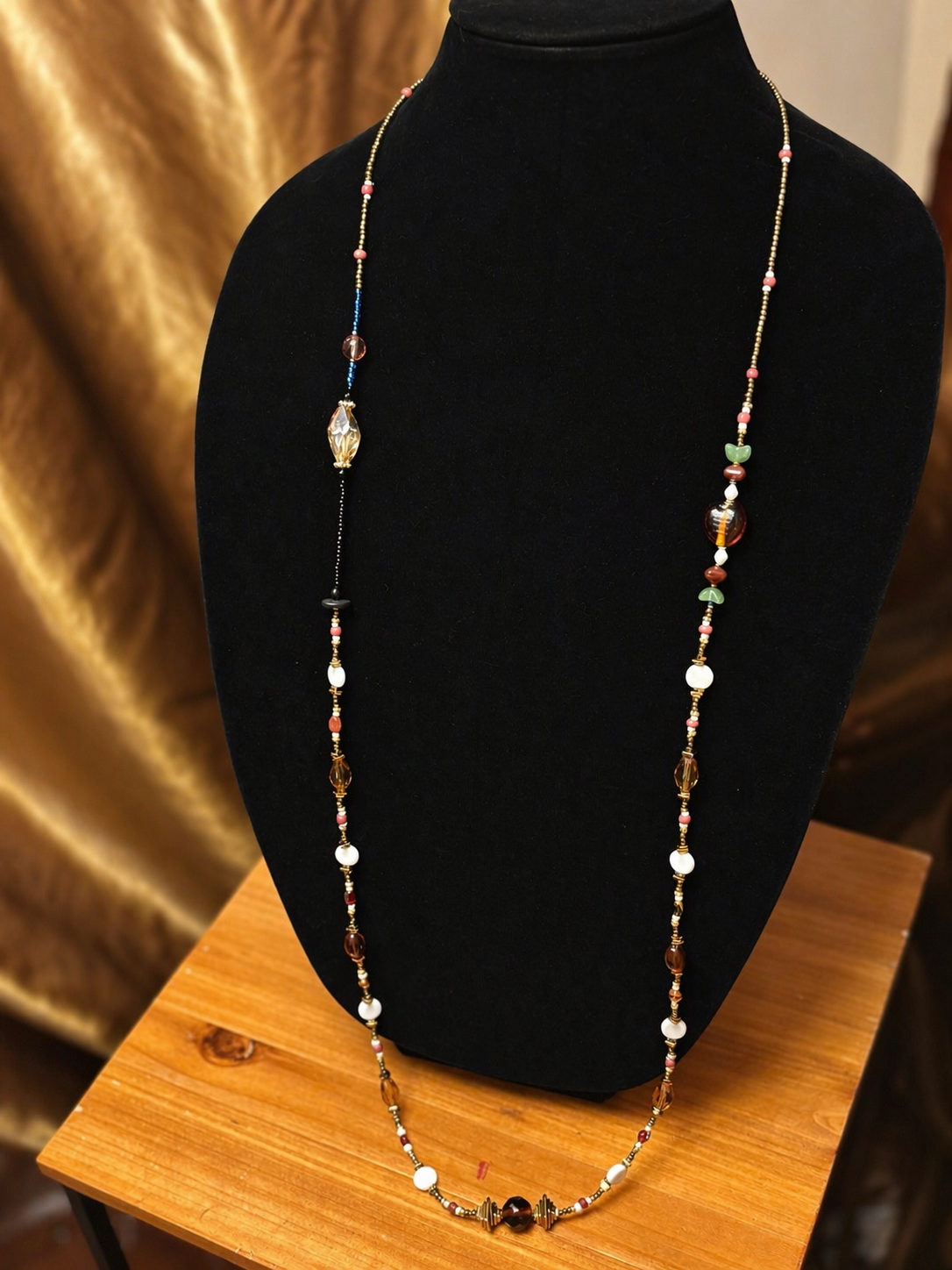 Red Beans & Rice Necklace (fancy)